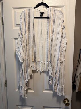 Steve Madden Cream and Blue Striped Lightweight Cardigan